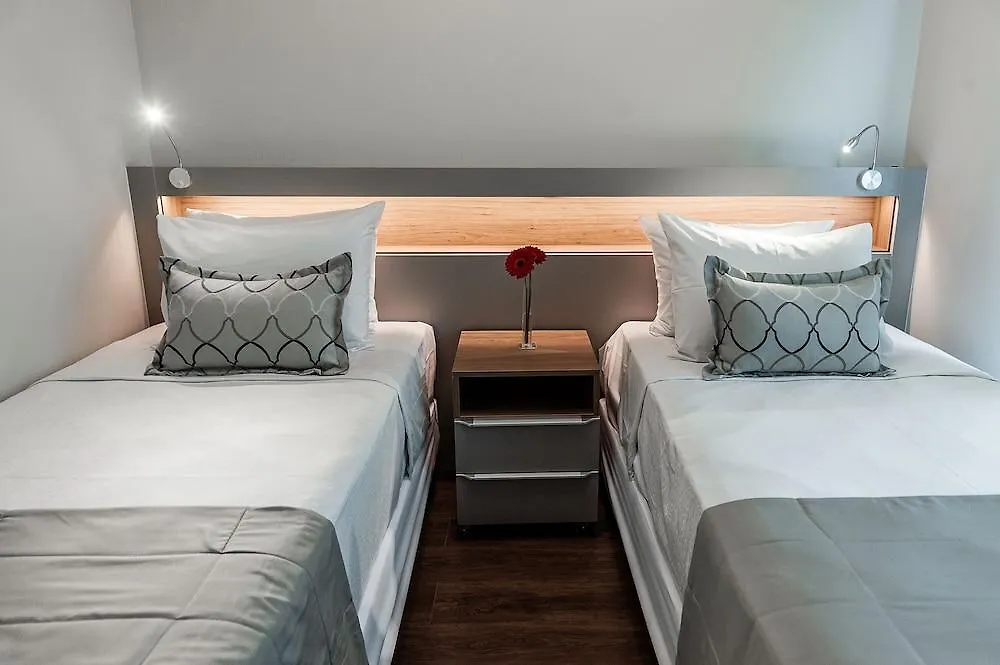 Quality Porto Alegre Otel 4*,  Brezilya