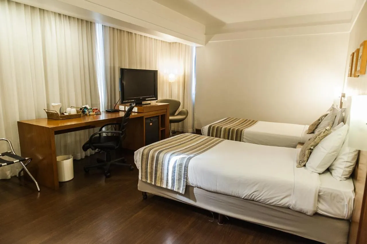 Quality Porto Alegre Hotell 4*,